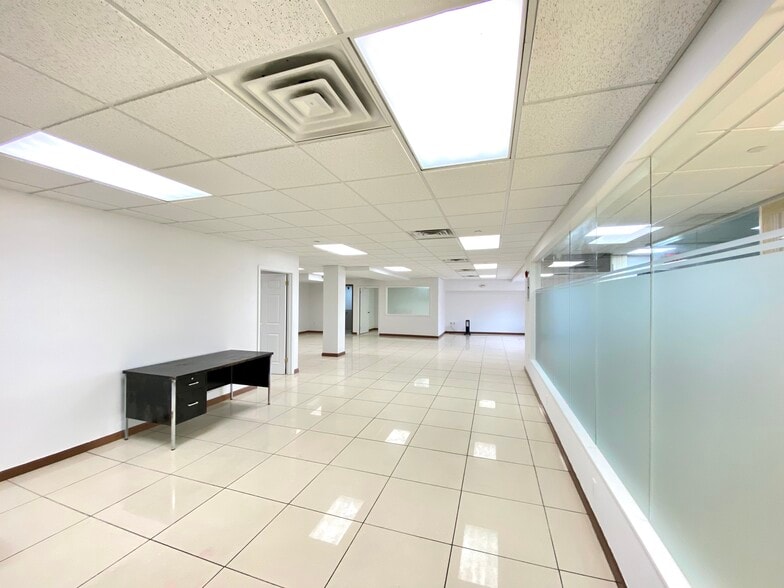 More Photos Of 3636 Prince St, Flushing Apartments For Lease