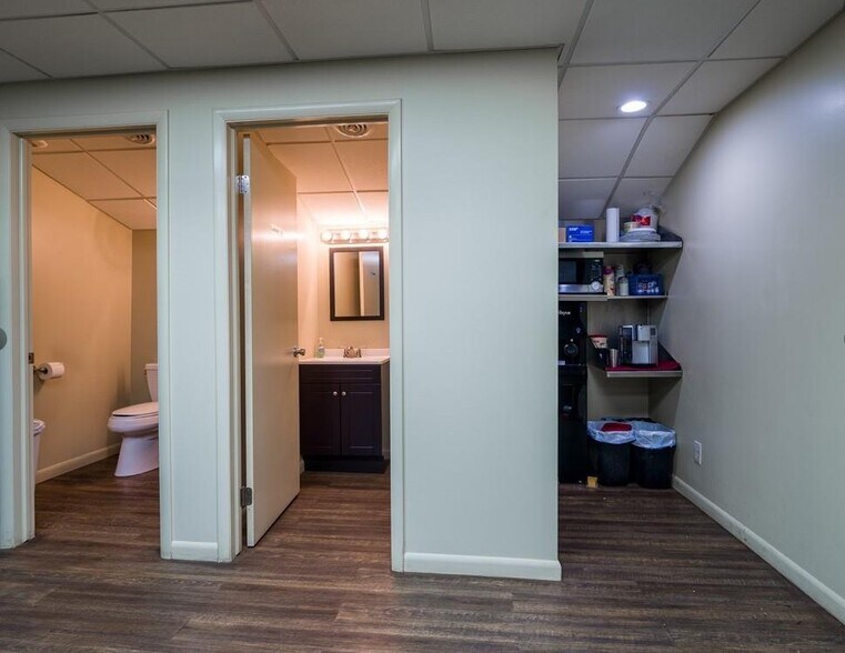 More Photos Of 305 Tremont St, Rochester Warehouse For Sale