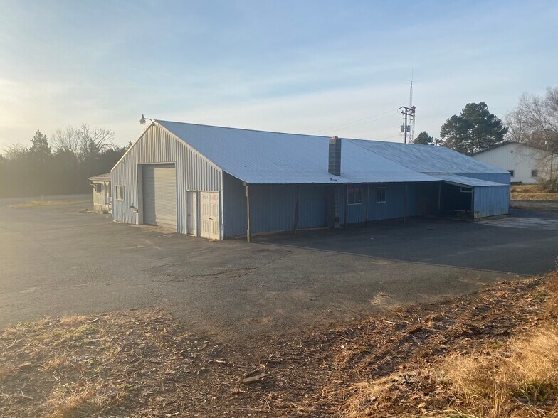 More Photos Of 3552 Catlett Rd, Catlett Warehouse For Sale