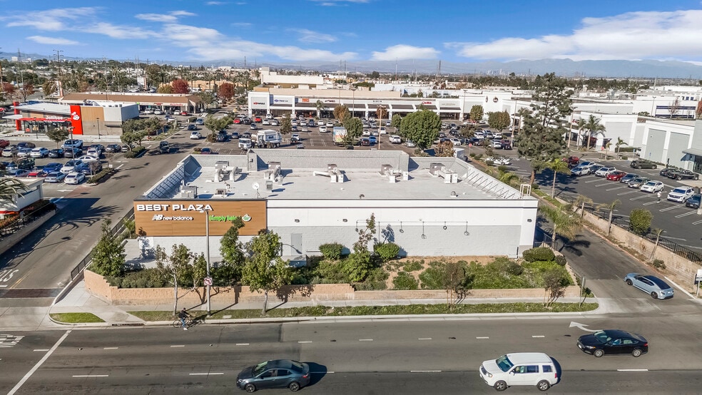 More Photos Of 20020-20140 Hawthorne Blvd, Torrance Freestanding For Lease