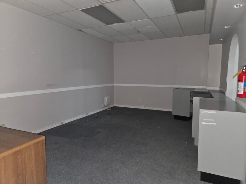 More Photos Of 155 Ridge Rd, North Arlington Storefront For Lease