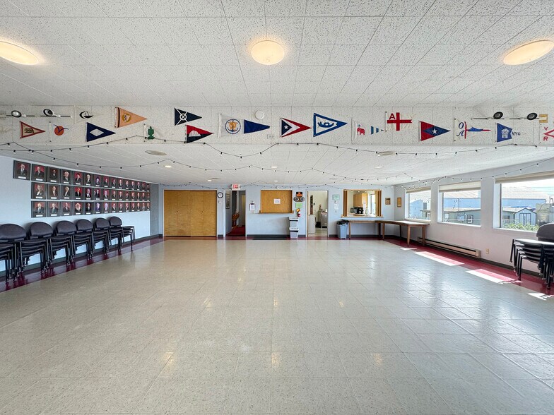 More Photos Of 2503 Washington Street, Port Townsend Specialty For Sale