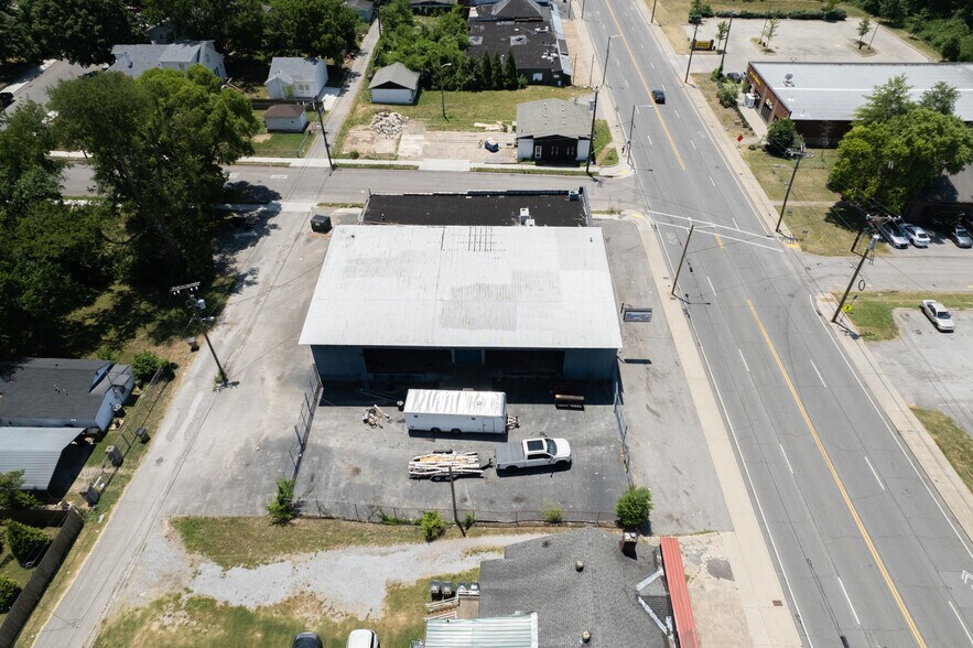 More Photos Of 1201-1203 Dickerson Pike, Nashville Light Distribution For Lease