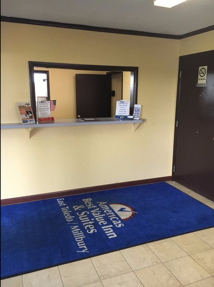 More Photos Of 3345 Latcha Rd, Millbury Hotel For Sale