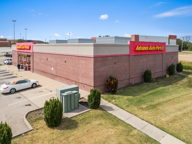 More Photos Of 4633 Eastgate Blvd, Cincinnati Auto Repair For Sale