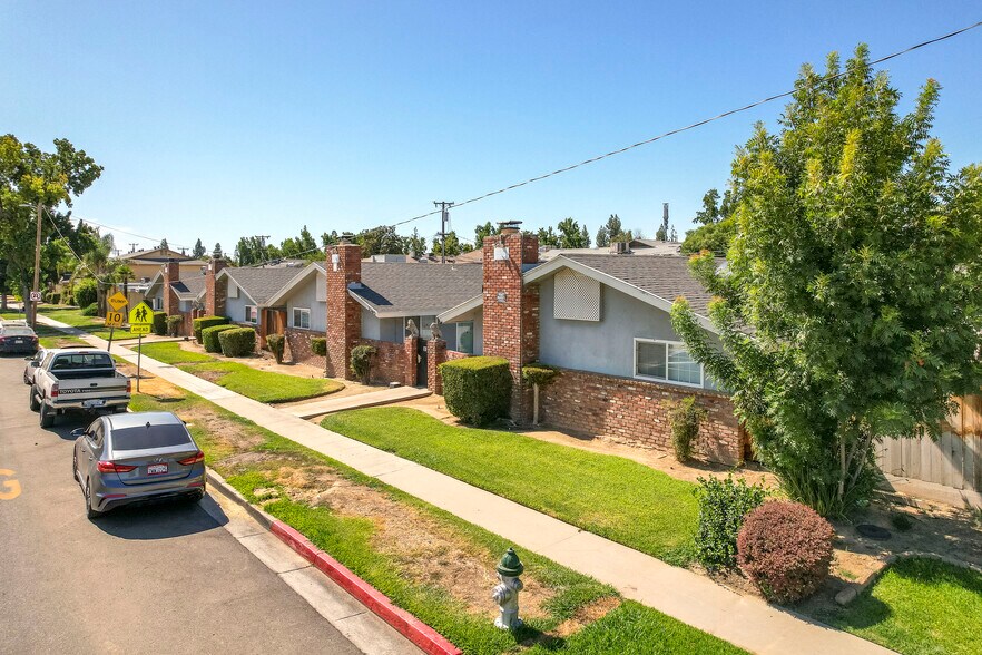 More Photos Of 3357-3365 E Fairmont Ave, Fresno Apartments For Sale