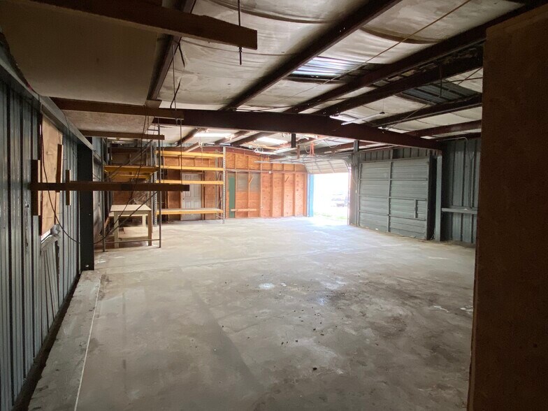 More Photos Of 1128 Jones St, Augusta Warehouse For Lease