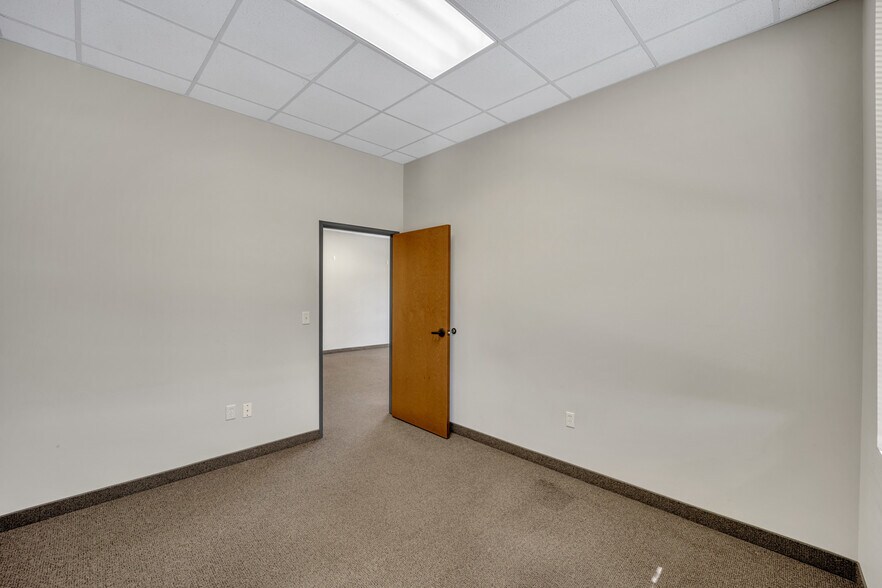 More Photos Of 1804 Owen Ct, Mansfield Light Distribution For Sale