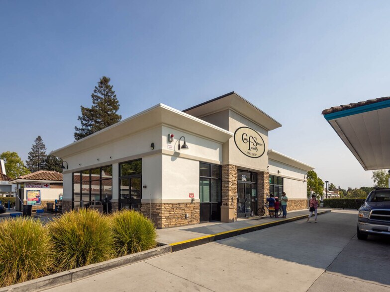 More Photos Of 3192 Santa Rita Rd, Pleasanton Service Station For Sale