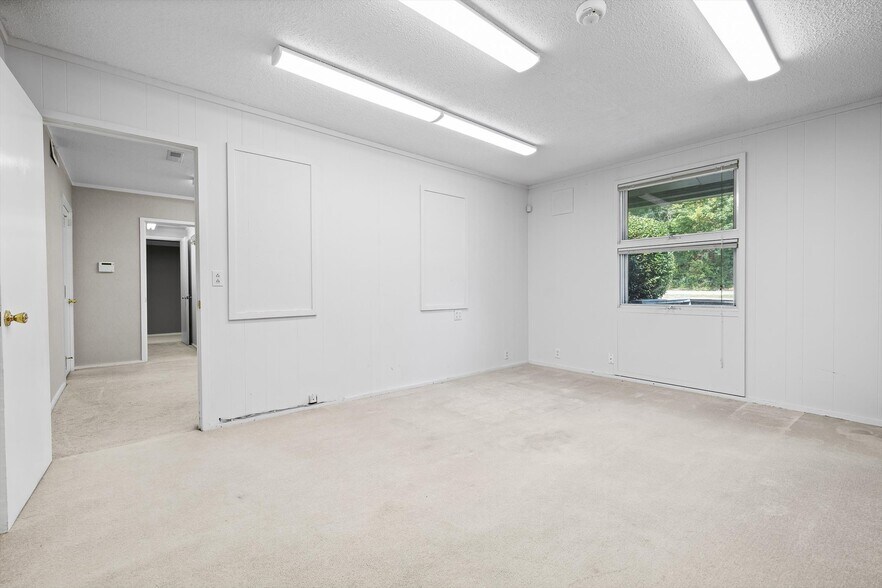 More Photos Of 4300 James Ln, Chattanooga Specialty For Sale