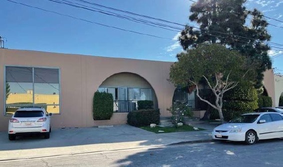 Primary Photo Of 2412 Gundry Ave, Signal Hill Warehouse For Lease