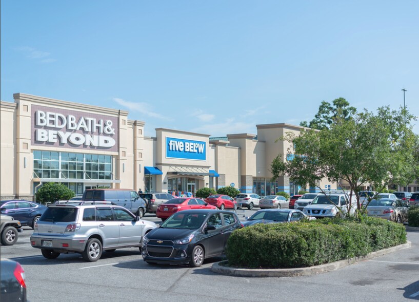 More Photos Of 2703 SW College Rd, Ocala Unknown For Lease