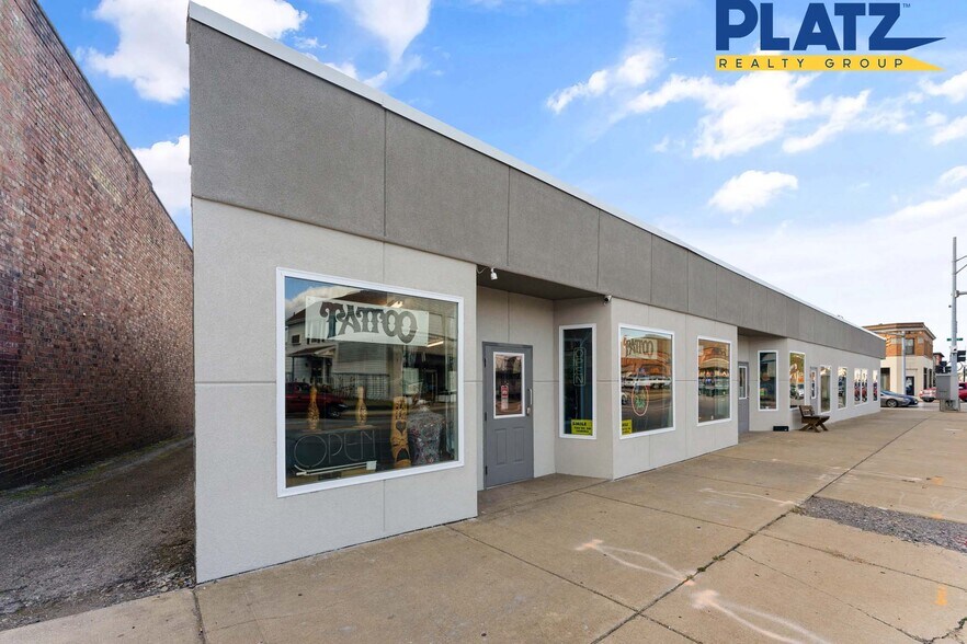 More Photos Of 2 S State St, Girard General Retail For Sale