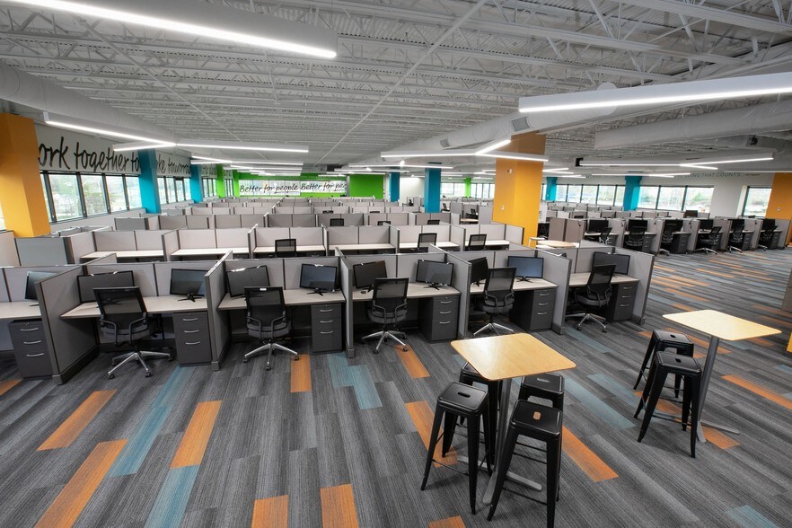 More Photos Of 775 W Broad St, Columbus Medical For Lease