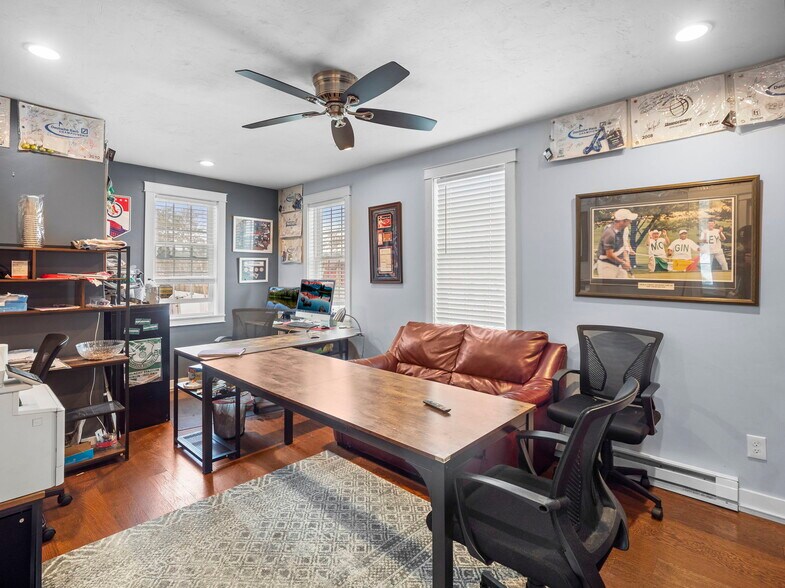 More Photos Of 311 Paddocks Path, Dennis Flex For Sale