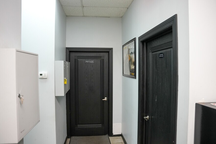 More Photos Of 1100 S French Ave, Sanford Freestanding For Lease