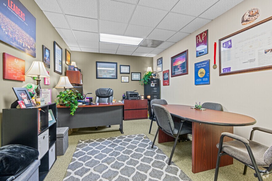 More Photos Of 900 Commonwealth Pl, Virginia Beach Coworking Space