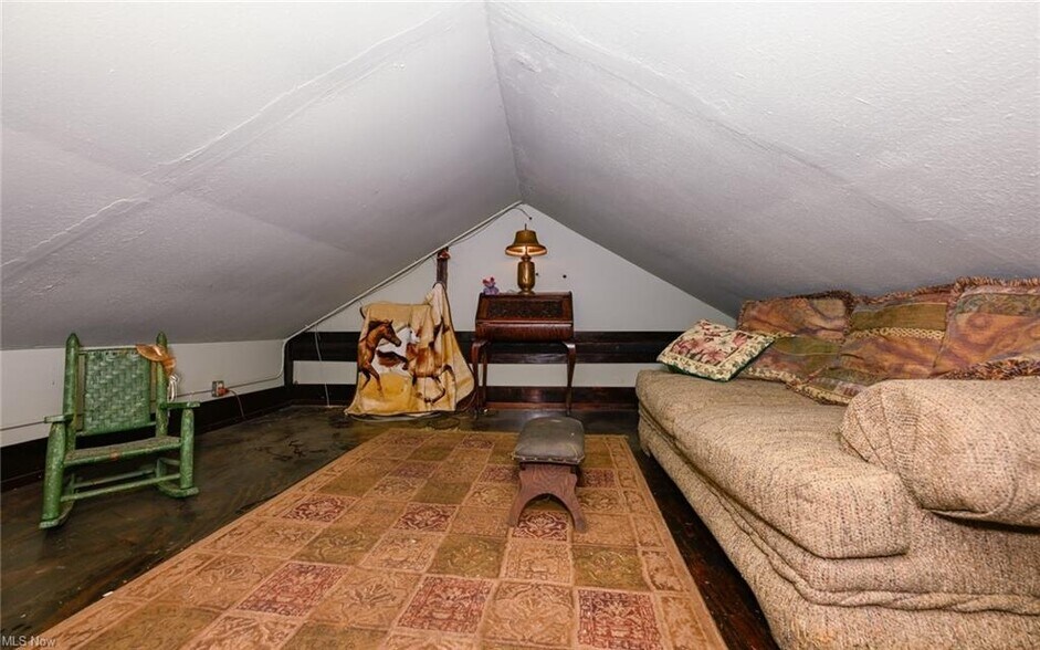 More Photos Of 10858 Ravenna Rd, Twinsburg Storefront Retail Office For Lease