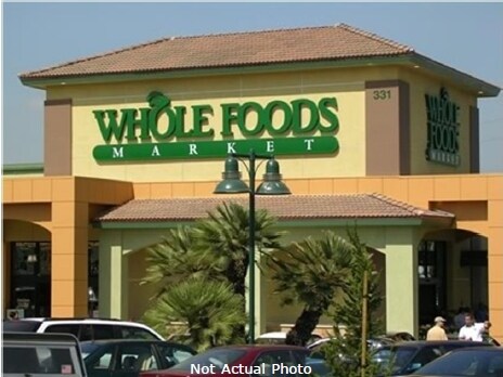 More Photos Of 1815-1821 E Victory Dr, Savannah Unknown For Lease