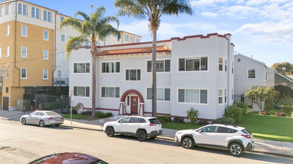 More Photos Of 4045 Manila Ave, Oakland Apartments For Sale