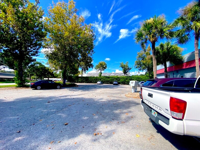 More Photos Of 1655 E Semoran Blvd, Apopka Medical For Sale