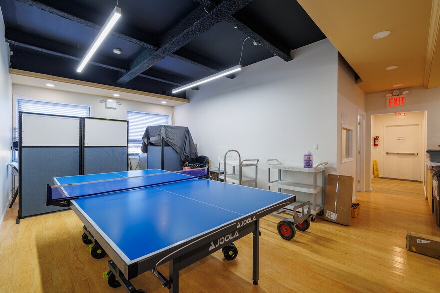 More Photos Of 214-25 42nd Ave, Bayside Medical For Sale