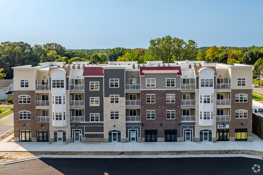 More Photos Of 2222 E Michigan Ave, Lansing Apartments For Lease