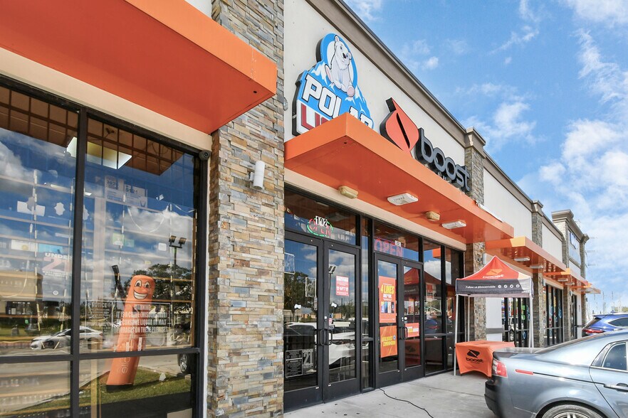 More Photos Of 10610 Fondren Rd, Houston General Retail For Lease