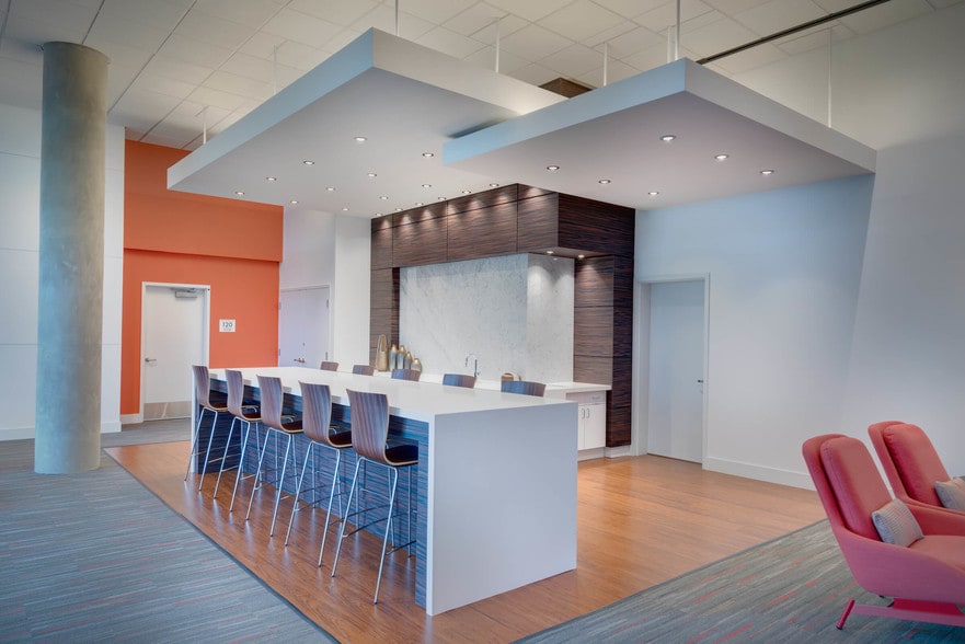 More Photos Of 5180 South Dakota Ave NE, Washington Unknown For Lease