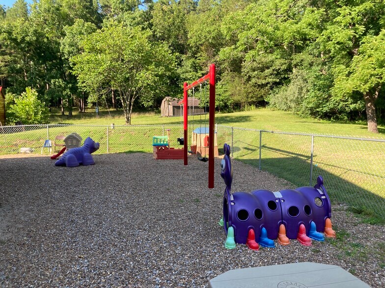 More Photos Of 112 Pine St, Greenville Schools For Sale