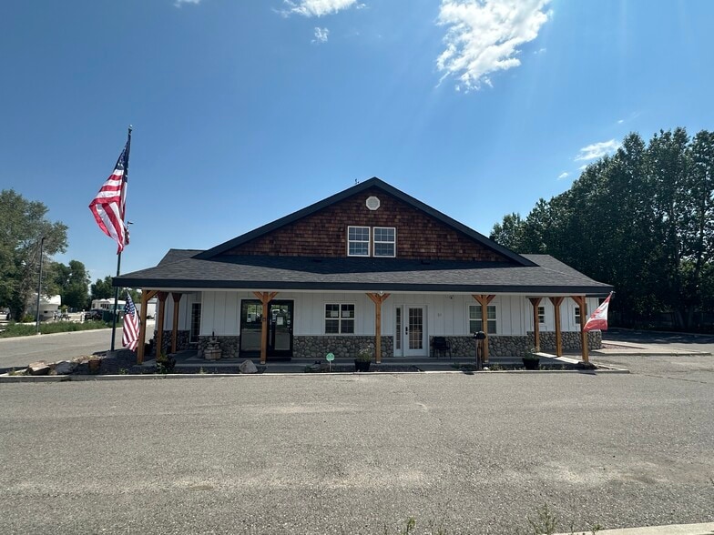 More Photos Of 20 Swenson Way, Dillon Hotel For Sale