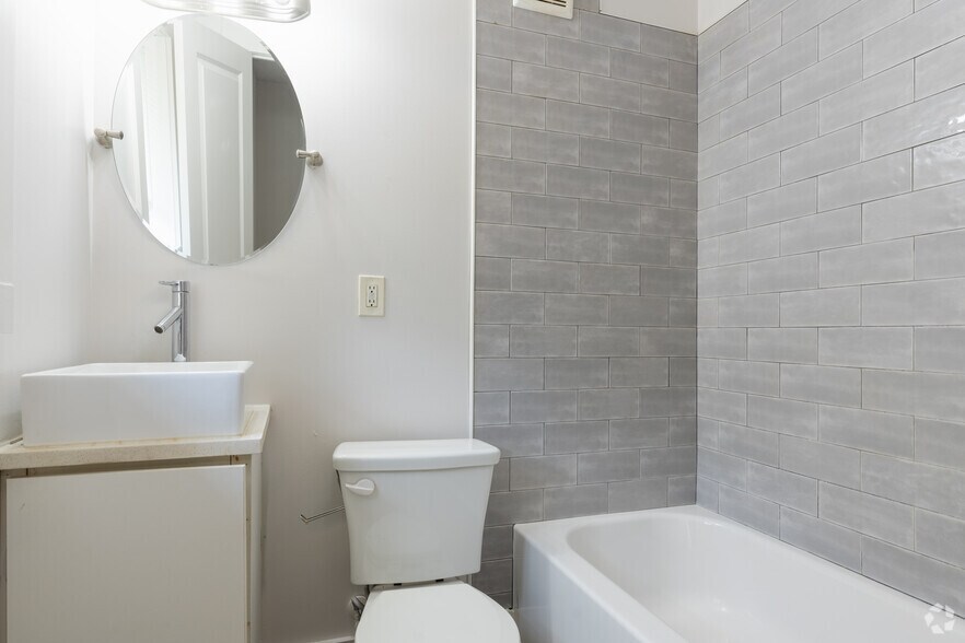 More Photos Of 340-352 Dixie Hills Cir, Atlanta Apartments For Sale