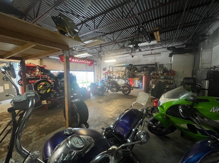 More Photos Of 1800-1812 SW 7th Ave, Pompano Beach Warehouse For Sale