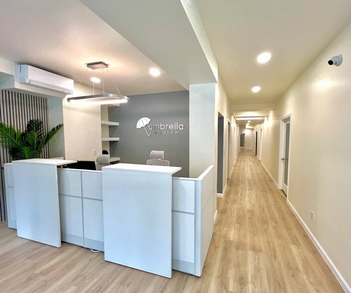 More Photos Of 25 W 13th St, New York Apartments For Sale