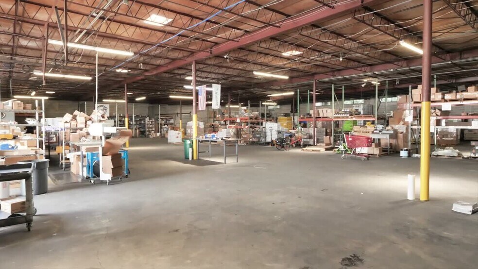 Primary Photo Of 777 W Central Blvd, Orlando Warehouse For Lease