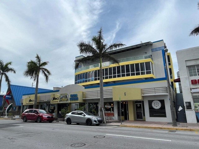 More Photos Of 6930 Collins Ave, Miami Beach Loft Creative Space For Lease