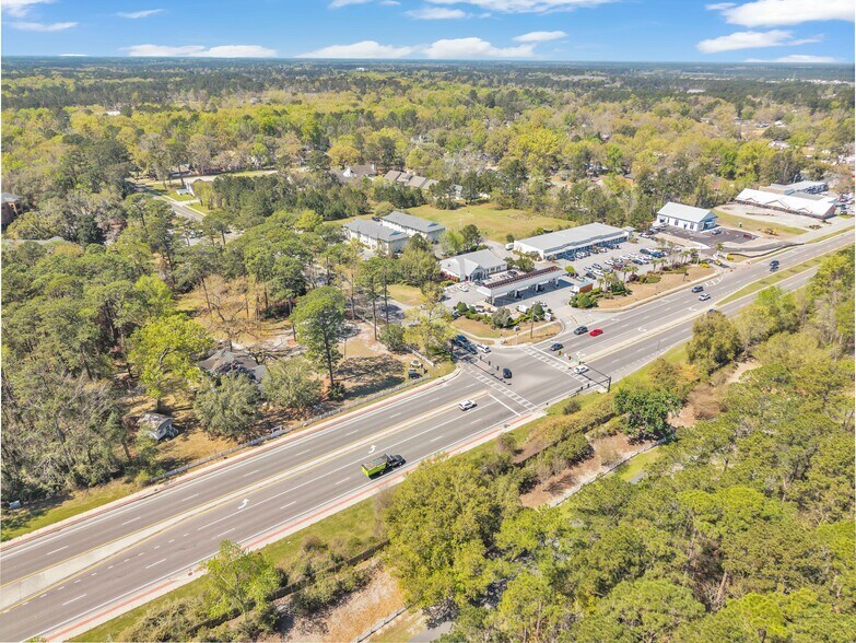 More Photos Of 100 Timber Trail Rd, Richmond Hill Office For Sale