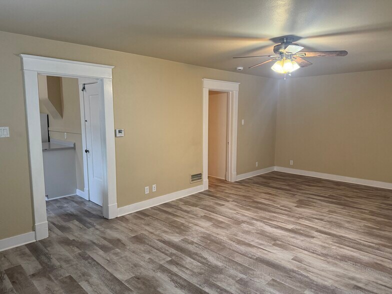 More Photos Of 357 Roberts St, Reno Apartments For Sale