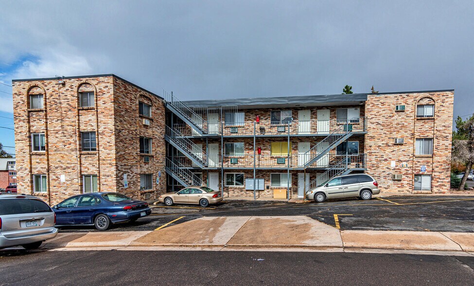 More Photos Of 1205 Yosemite St, Denver Apartments For Sale