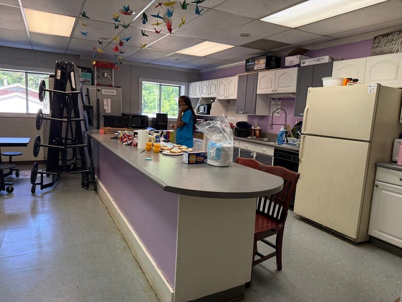 More Photos Of 5496 Highway 92, Acworth Religious Facility For Sale
