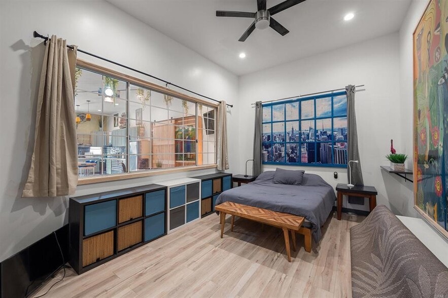 More Photos Of 5527 El Cajon Blvd, San Diego Storefront For Sale