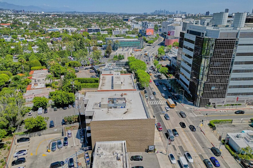 More Photos Of 8737 Beverly Blvd, West Hollywood Medical For Sale