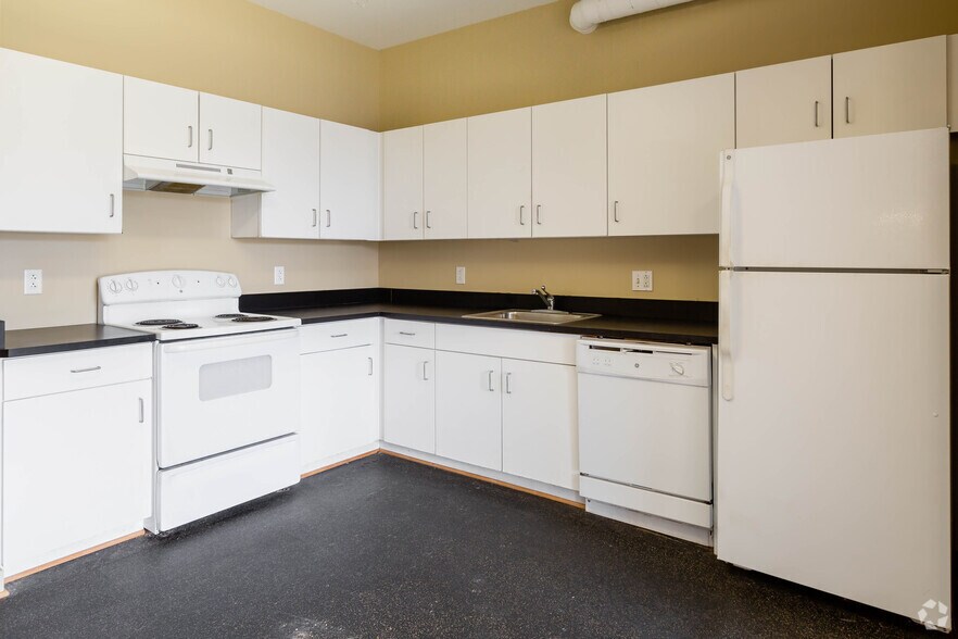 More Photos Of 131 E Green St, Ithaca Apartments For Lease