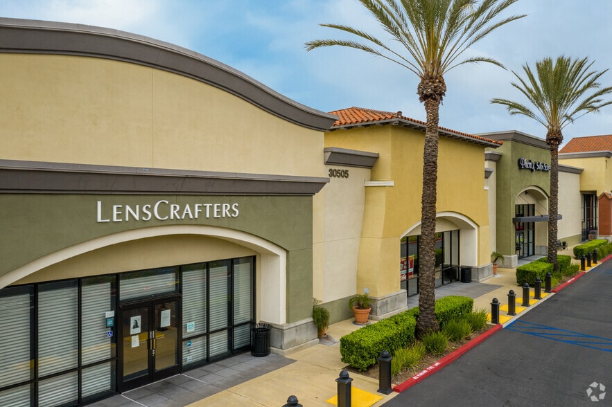 More Photos Of 30501-30505 Avenida de las Flores, Rancho Santa Margarita General Retail For Sale