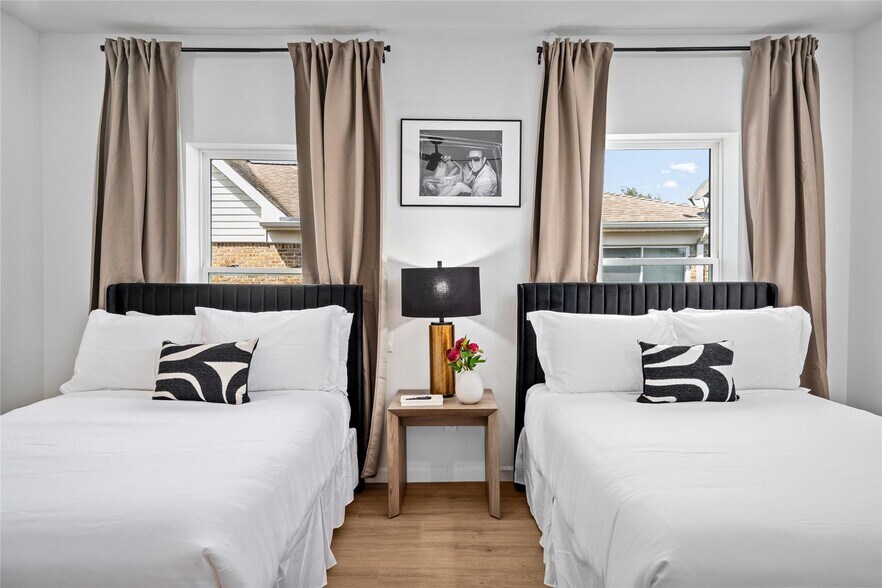 More Photos Of , Houston Multifamily For Sale