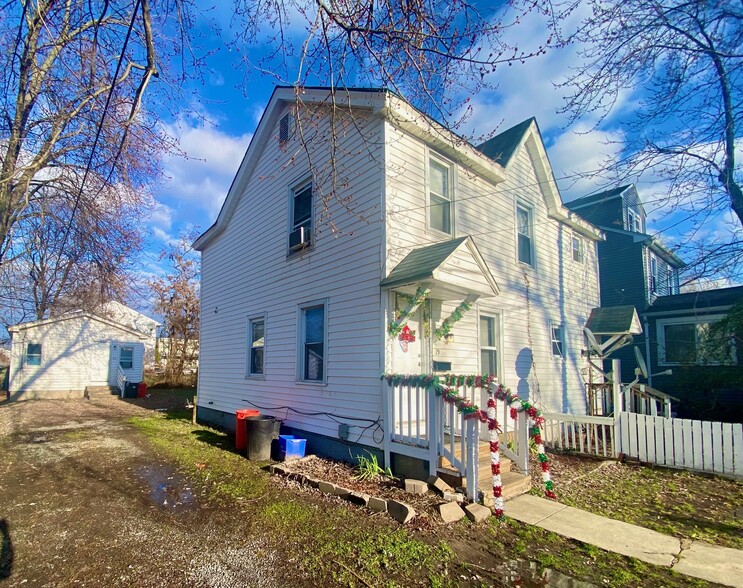 Primary Photo Of 19-21 W Griffith St, Penns Grove Apartments For Sale