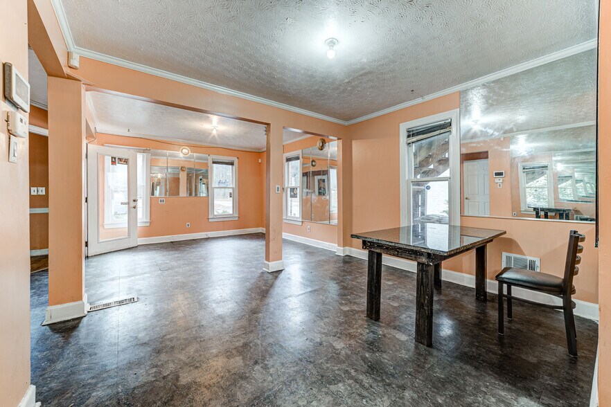 More Photos Of 2893 Mountain Industrial Blvd, Tucker Office For Sale