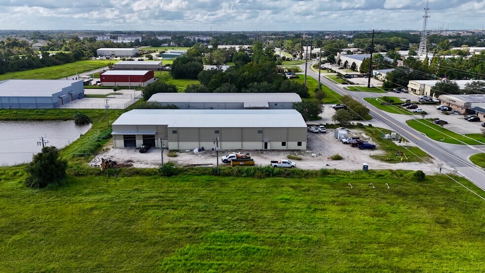 More Photos Of 395 Hickman Dr, Sanford Industrial For Lease