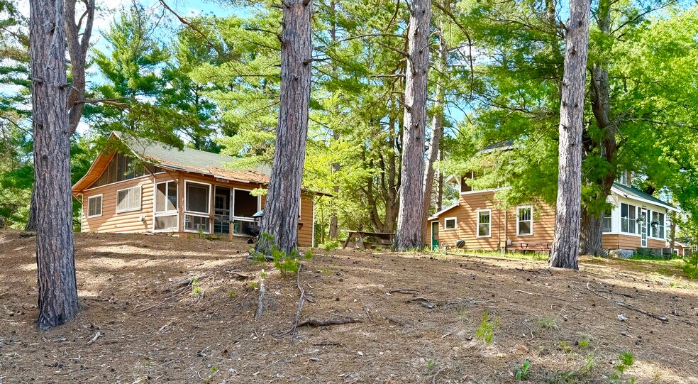 More Photos Of 3980 Lakeshore Dr, Rhinelander Lodge Meeting Hall For Sale