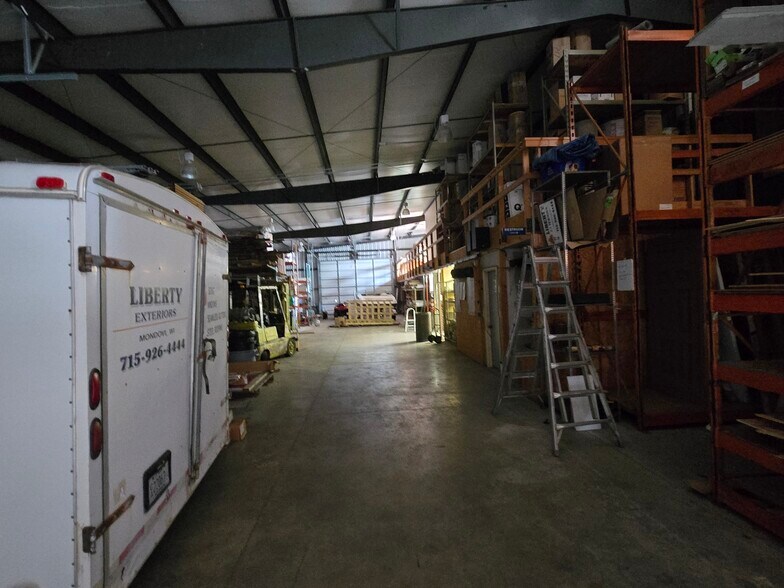 More Photos Of 855 Industrial Dr, Mondovi Distribution For Lease